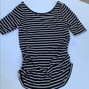 maternity mid-sleeve tshirt